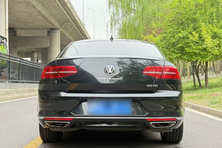 Used Volkswagen Magotan 2017 380TSI DSG Flagship Edition Exterior 4