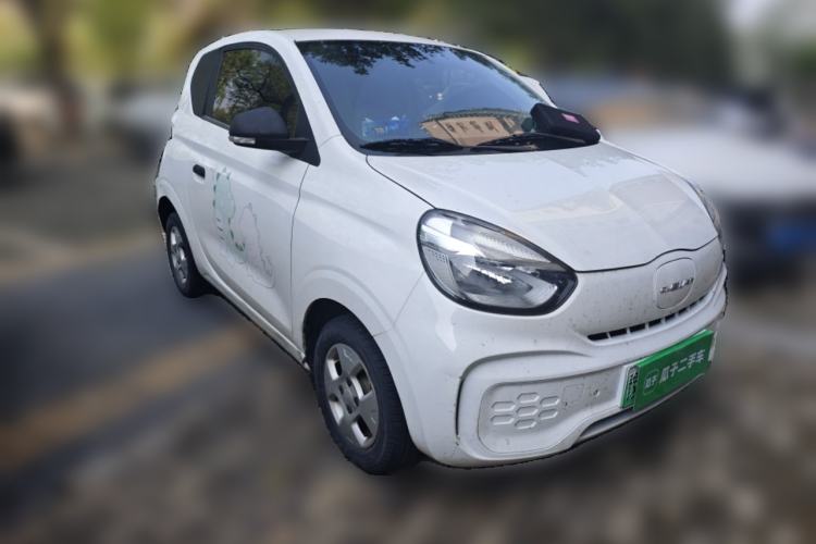 Used Roewe Clever 2021 302km All-Round Version Front Right 45 Deg