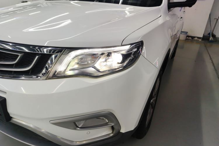 Used Geely Auto Emgrand X7 Sport 2016 1.8TD Automatic ZhiZun Version Left Front Headlight
