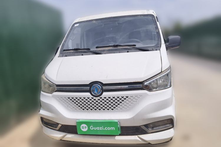 Used Dongfeng Yufeng EM26 2023 High-End Model 41.86 kWh CATL Front