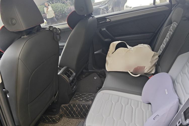 Used Volkswagen Tiguan X 2021 330TSI Two-Wheel-Drive Flagship Edition Left Rear Seat