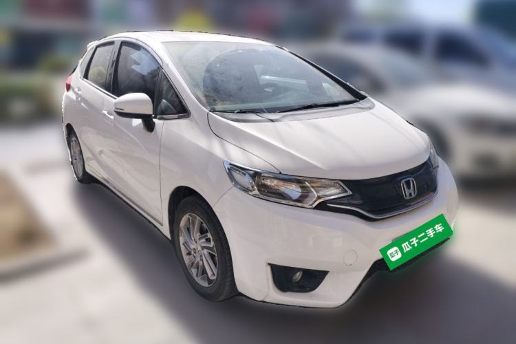 Used Honda Fit 2014 1.5L EX CVT Elite Model Front Right 45 Deg