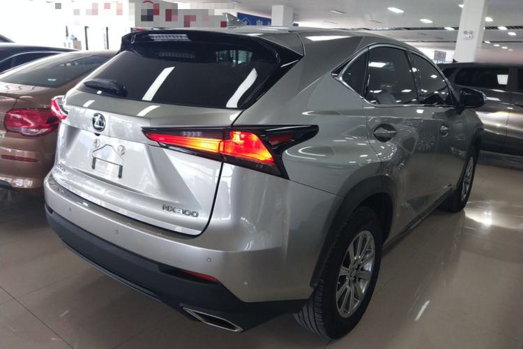 Used Lexus NX 2018 300 Front-Drive Freeline Edition