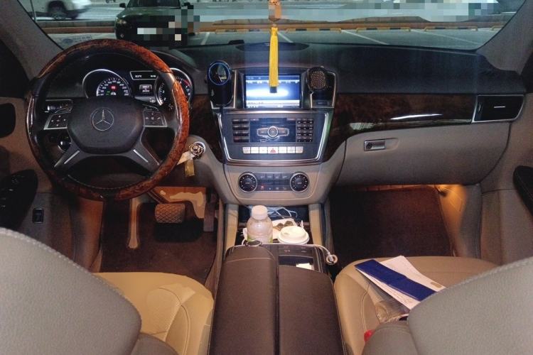 Used Mercedes-Benz M-Class 2014 ML 400 4MATIC Dynamic Model
