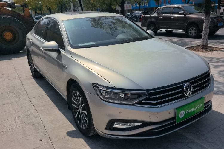 Used Volkswagen Magotan 2020 330TSI DSG Luxury Edition
