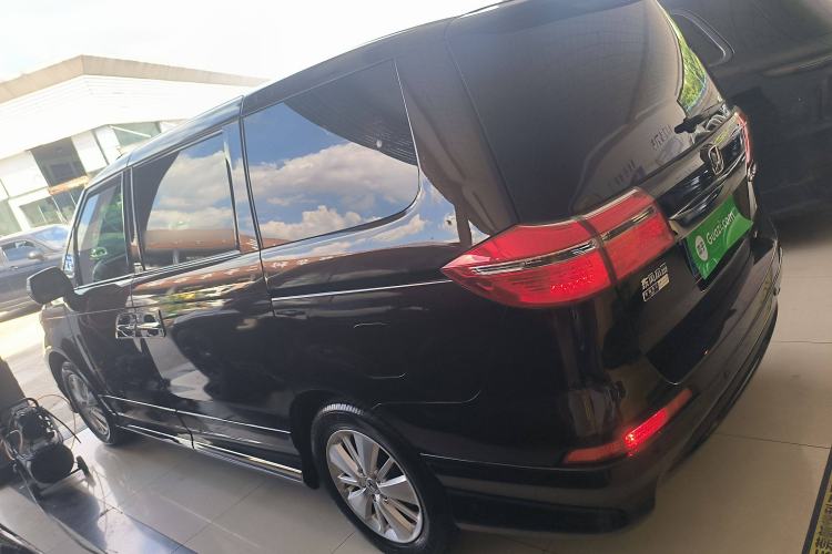 Used Honda Elysion 2012 2.4L VTi Luxury Edition
