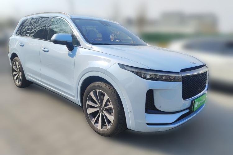 Used Li Auto ONE 2020 Extended-Range 6-Seater Version Front Right 45 Deg