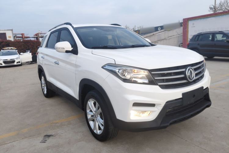 Used Dongfeng Fengon S560 2019 1.8L Manual Urban Model Front Right 45 Deg