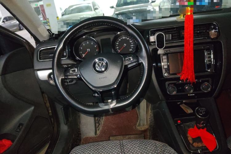 Used Volkswagen Sagitar 2017 1.6L Manual Comfort Model