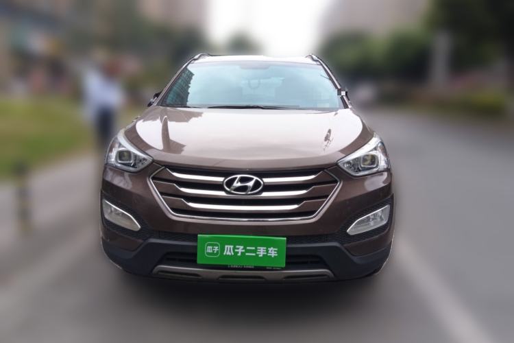 Used Hyundai Santa Fe 2013 2.4L Automatic 2WD Comfort Edition Front