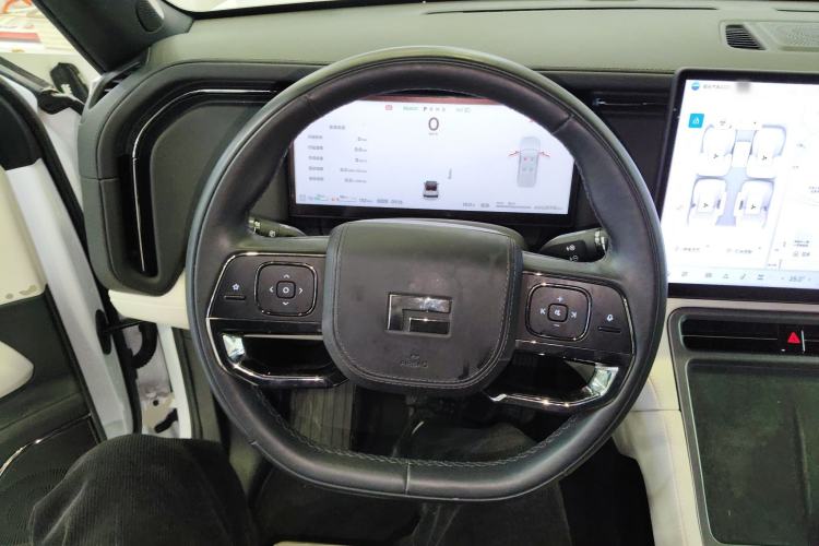 Used Polestones 01 2024 Deluxe 6-Seater Standard Range Version
