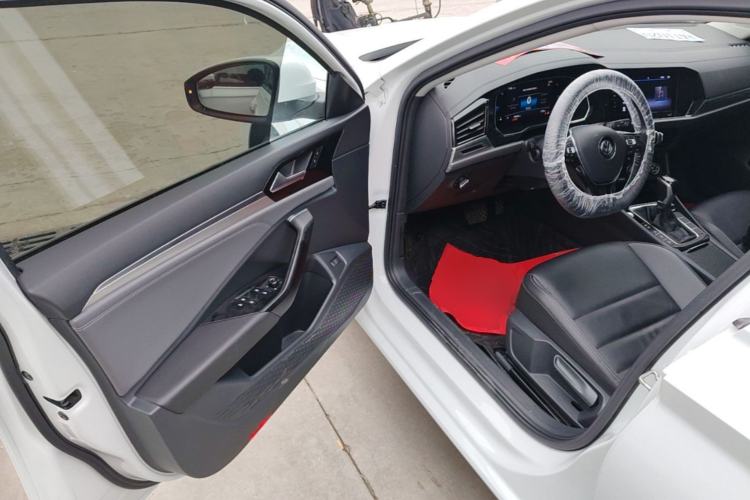 Used Volkswagen Sagitar 2021 280TSI DSG Excellence Edition Driver Seat