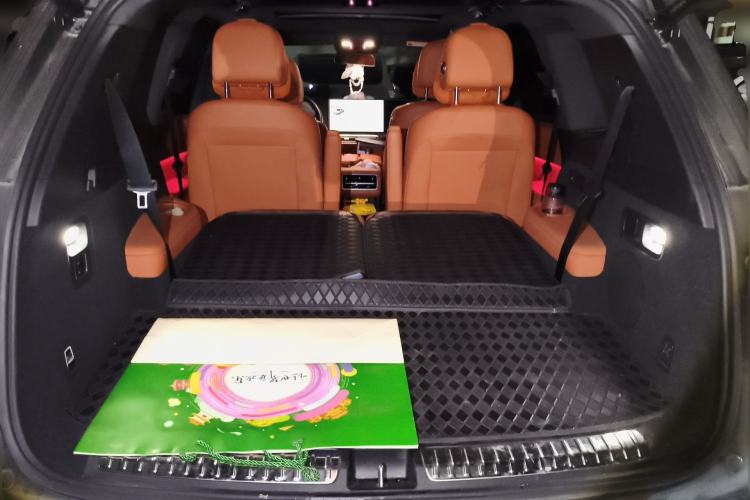 Used Li Auto L8 2023 Air model
