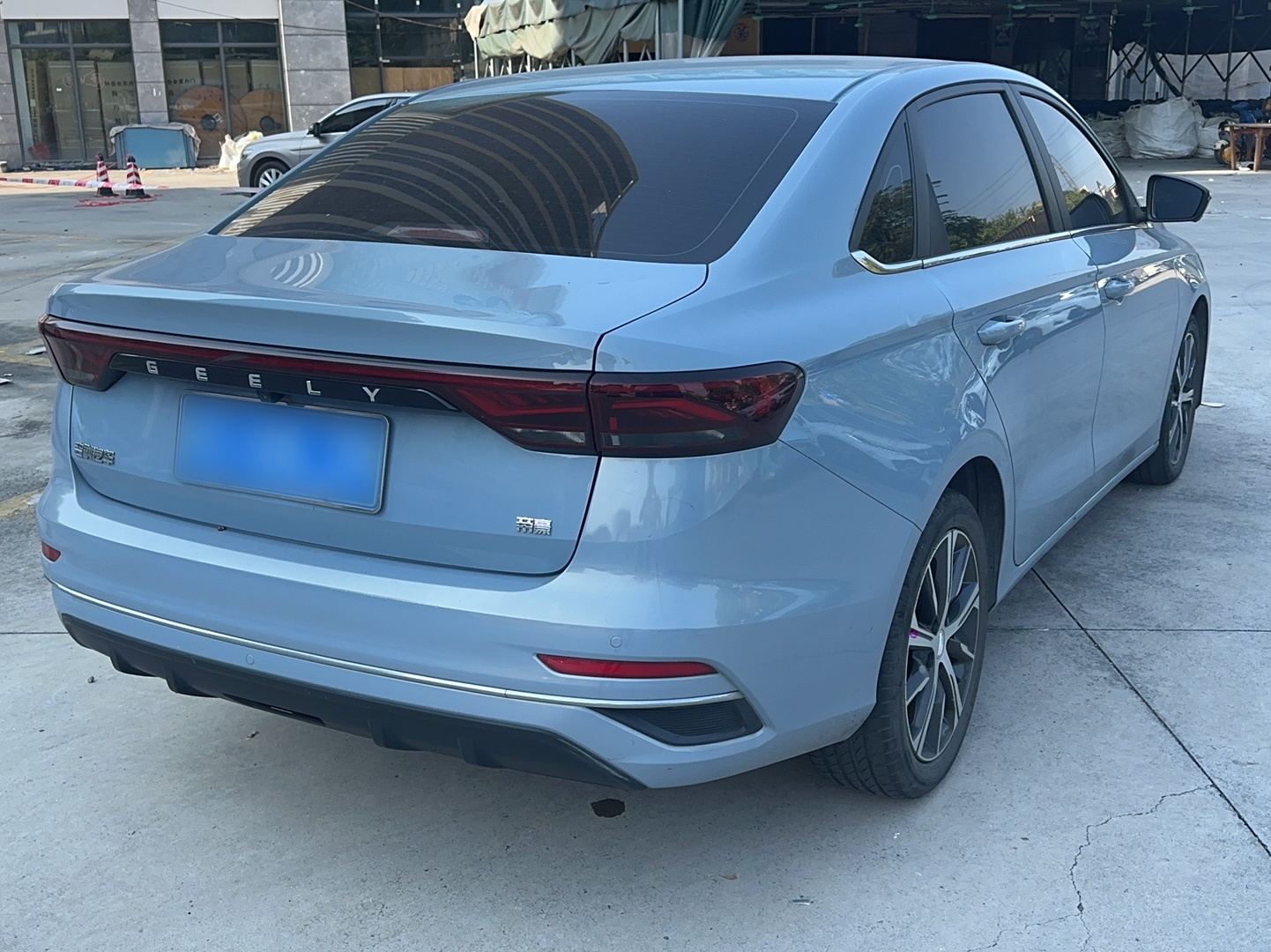 Geely Auto Emgrand 2023 4th Generation Champion Edition 1.5L CVT Prestige Model — снимка 7