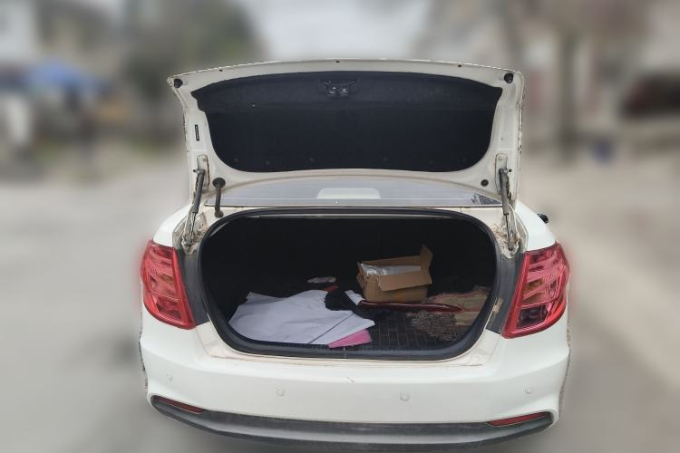 Used Bestune B50 2013 1.6L manual luxury version