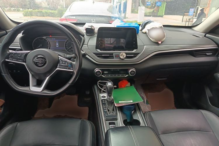 Used Nissan Teana 2021 2.0T XL Upper AD1 Smart Navigation Edition Center Console