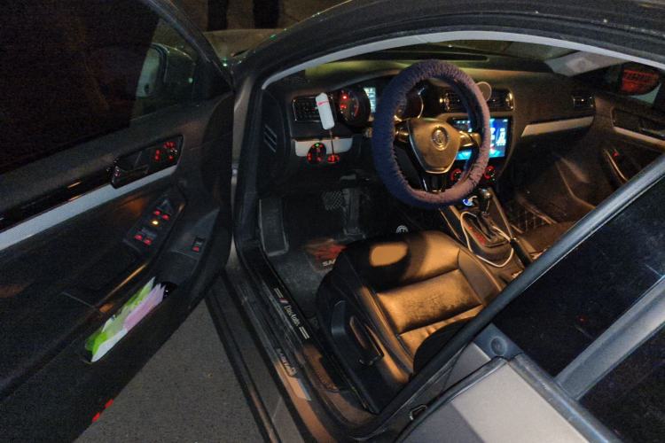 Used Volkswagen Sagitar 2015 1.6L Automatic Comfort Model Driver Seat