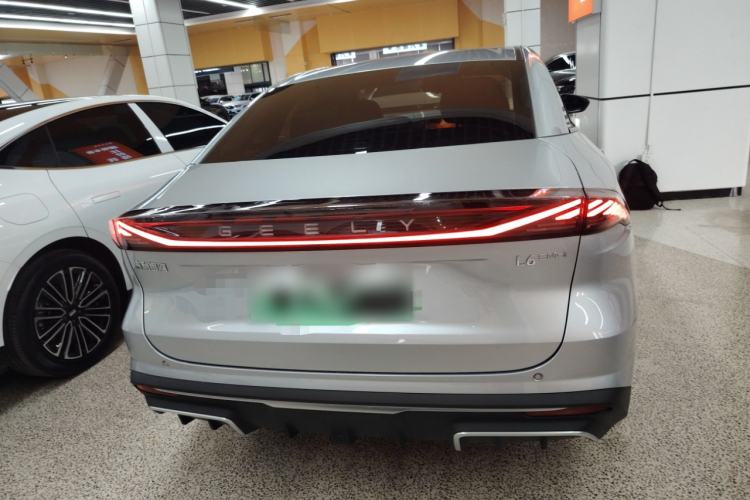 Used Geely Galaxy L6 2025 EM-i 140km Starship Edition
