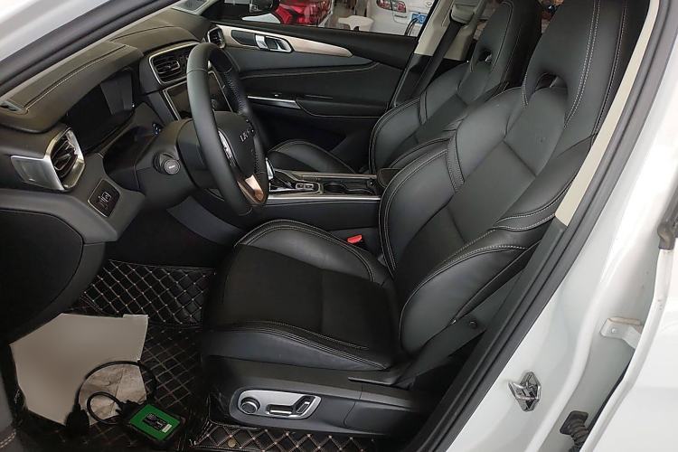 Used Lynk & Co 01 2017 2.0T Two-Wheel Drive Pro Edition
