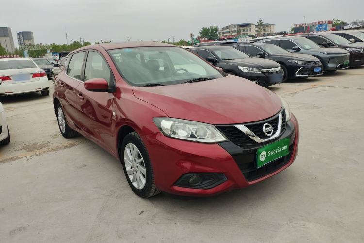 Used Nissan Tiida 2016 1.6L CVT Cool Dynamic Edition Front Right 45 Deg