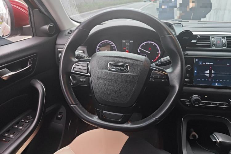 Used Qoros 5 2016 1.6T Automatic Luxury Model
