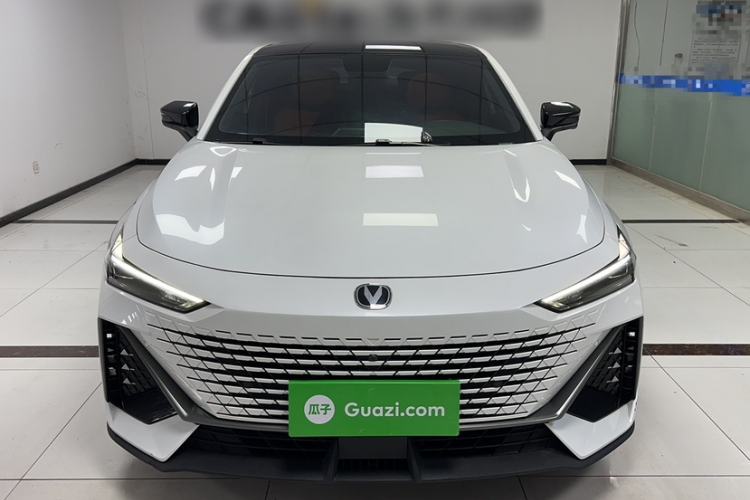 Used CHANGAN UNI-V 2022 1.5T Prestige Version Exterior 1