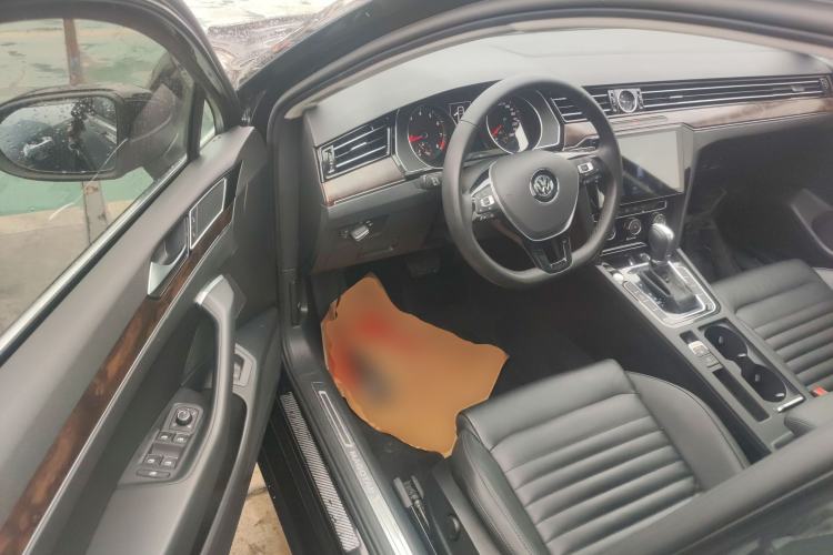 Used Volkswagen Magotan 2019 330TSI DSG Leading Model China VI Standard