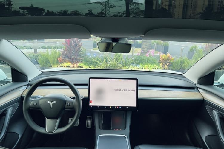 Used Tesla Model 3 2021 Revised Performance Version with All-Wheel Drive 3D1 Interior 3