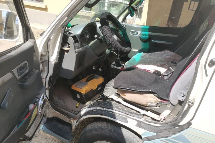 Used Foton Scenic 2011 2.0L Express Classic Long-Wheelbase Version 486EQV4
