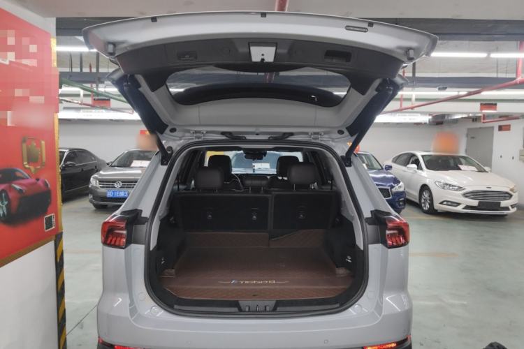 Used Chery Tiggo 8 PRO 2022 390T Two-Wheel Drive Vast Edition 5 Seats
