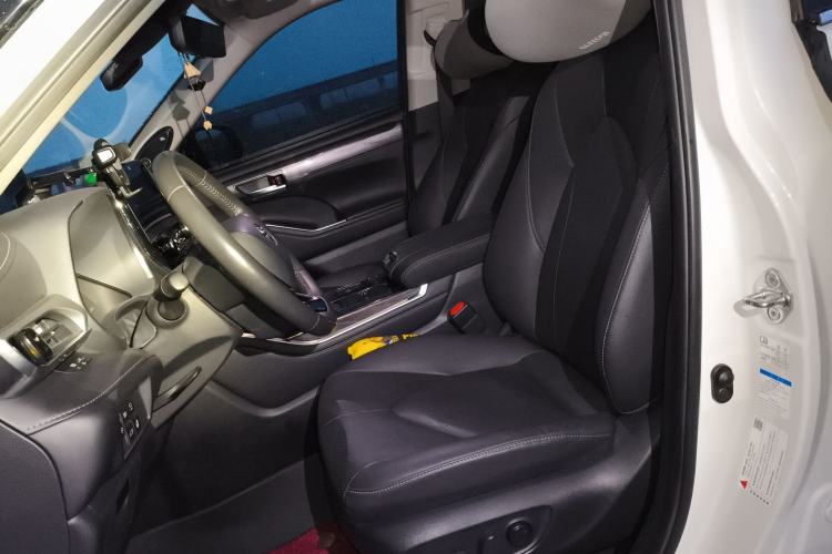 Used Toyota Highlander 2022 Dual-Engine 2.5L Four-Wheel Drive Supreme Edition 7-Seater