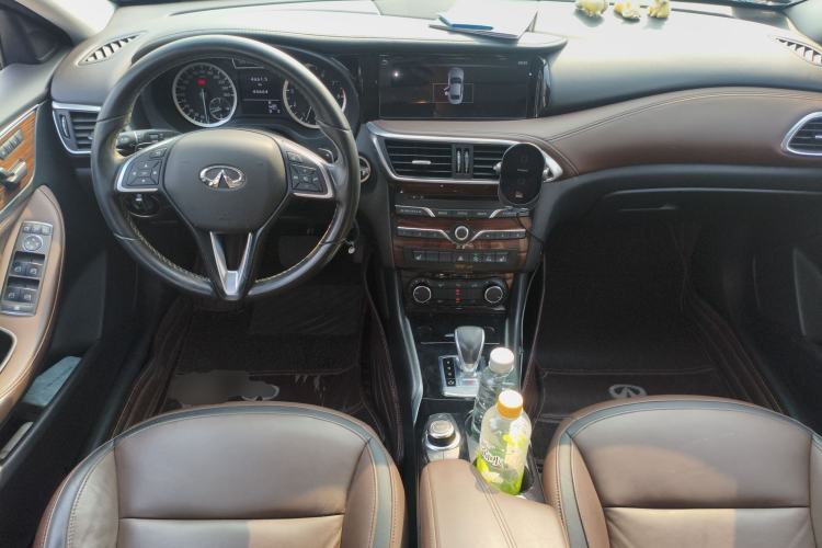 Used Infiniti QX30 2017 2.0T Four-Wheel Drive Sport Edition