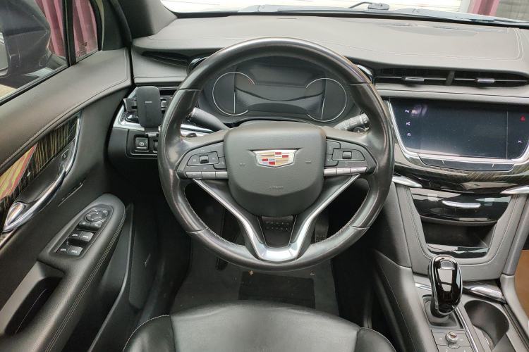 Used Cadillac XT6 2020 28T Six-Seater Luxury Version Steering Wheel