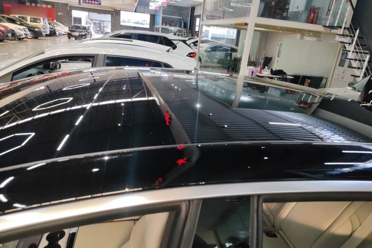 Used Denza Z9 2024 1100 km Four-Wheel Drive Max Version Roof