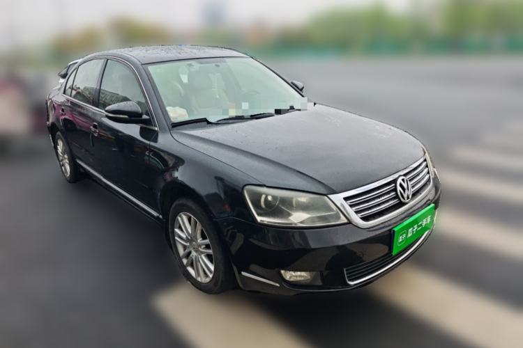 Used Volkswagen Passat 2009 1.8T Automatic Luxury Edition Front Right 45 Deg