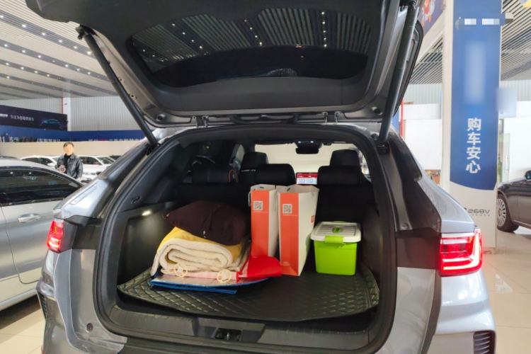 Used BYD Song PLUS New Energy 2021 DM-i 110KM Flagship PLUS 5G Edition Trunk