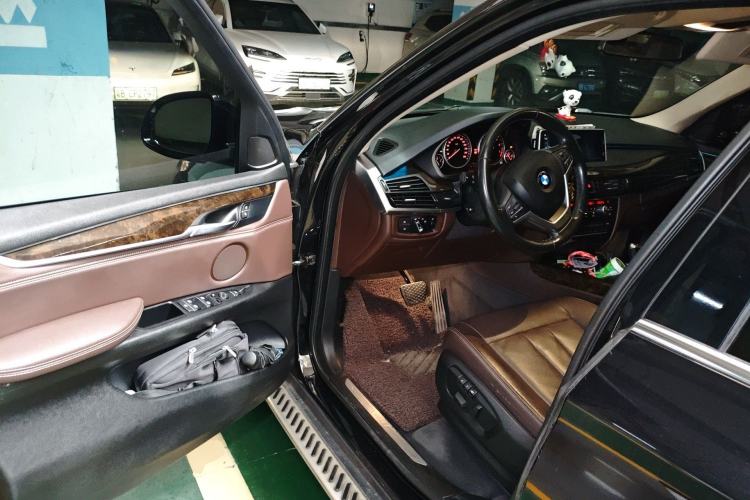 Used BMW X5 2017 xDrive28i