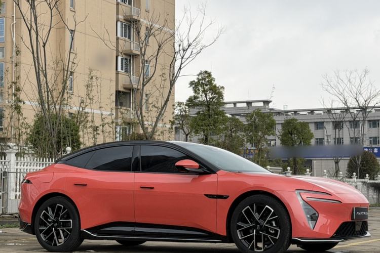 Used Avatr 06 2025 Pro Range-Extended Edition
