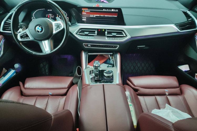 Used BMW X6 2021 xDrive40i M Sport Package Center Console