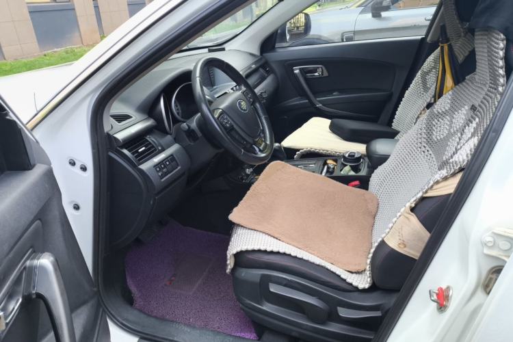 Used Bestune X80 2015 2.0L Automatic Comfort Anniversary Edition