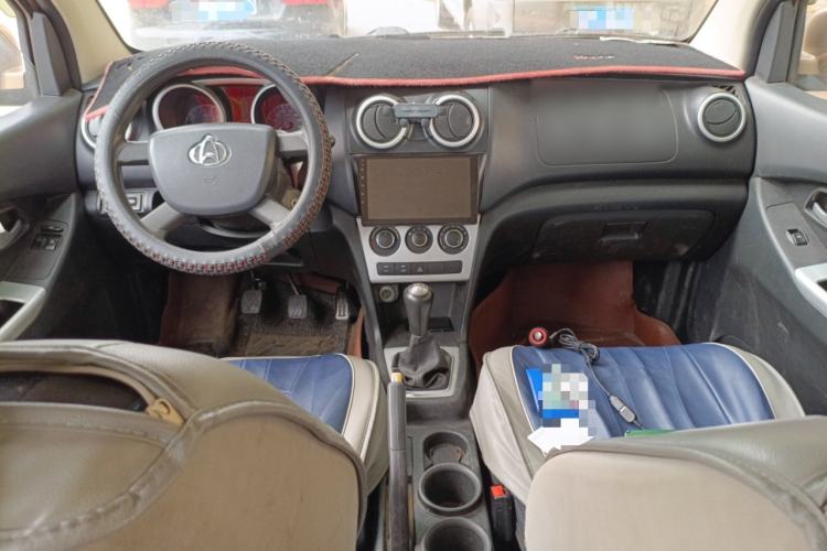 Used CHANGAN KAICHENG Ounuo S 2014 1.5L Base Version Center Console