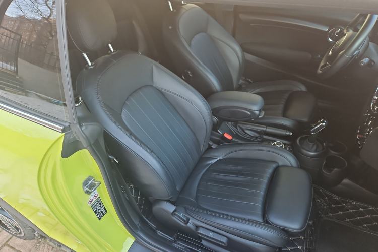 Used MINI MINI 2023 Revised 2.0T COOPER S CABRIO Artist