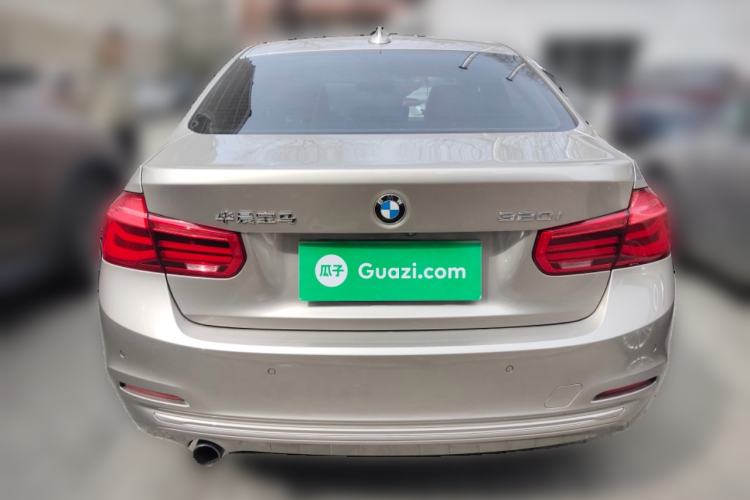 Used BMW 3 Series 2016 320i Fashion Model