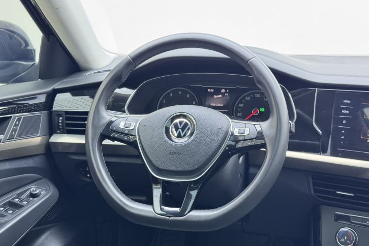 Used Volkswagen Passat 2020 Revised Version 280TSI Business Edition China VI Standard Interior 3