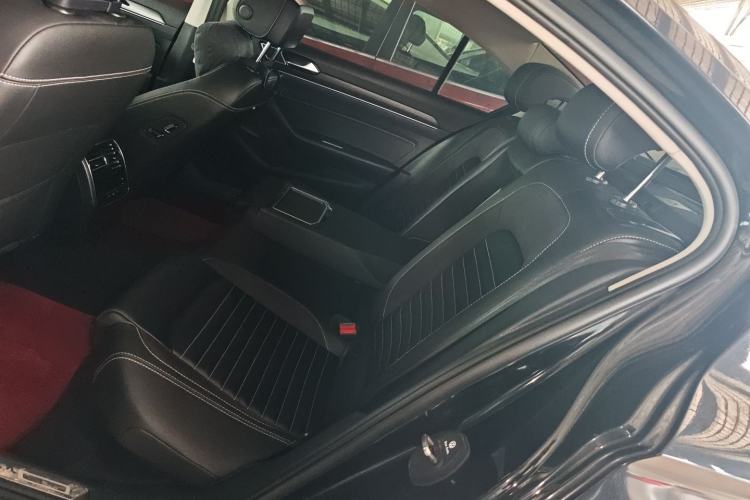 Used Volkswagen Magotan 2020 330TSI DSG Leading Model
