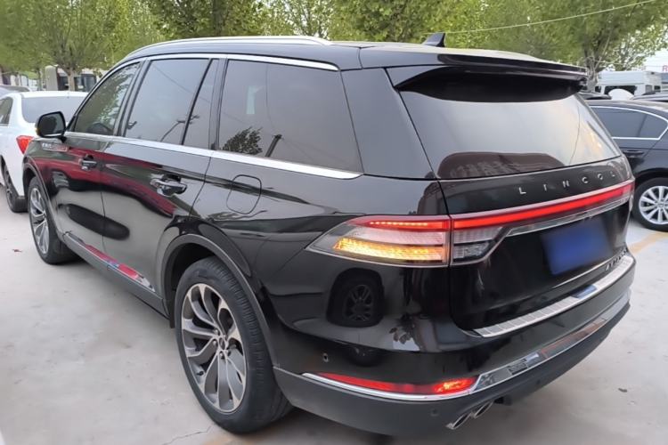 Used Lincoln Aviator 2020 3.0T V6 All-Wheel Drive Executive Version Rear Left 45 Deg