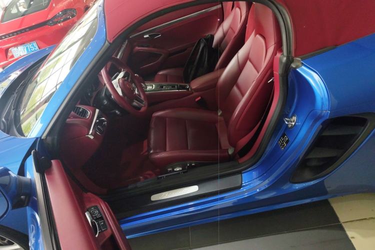 Used Porsche 718 2018 Boxster 2.0T Driver Seat