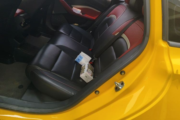 Used MG 5 2022 180 DVVT CVT Youth Luxury Edition
