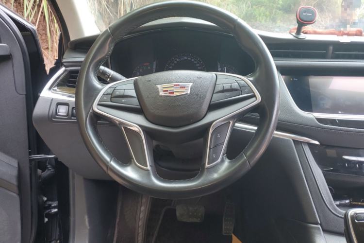 Used Cadillac XT5 2016 28T Four-Wheel Drive Luxury Model