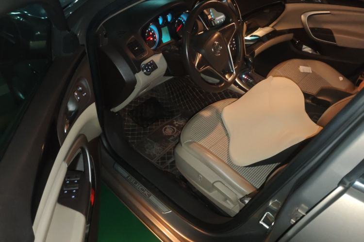 Used Buick Regal 2014 2.0L Leading Fashion Edition Driver Seat